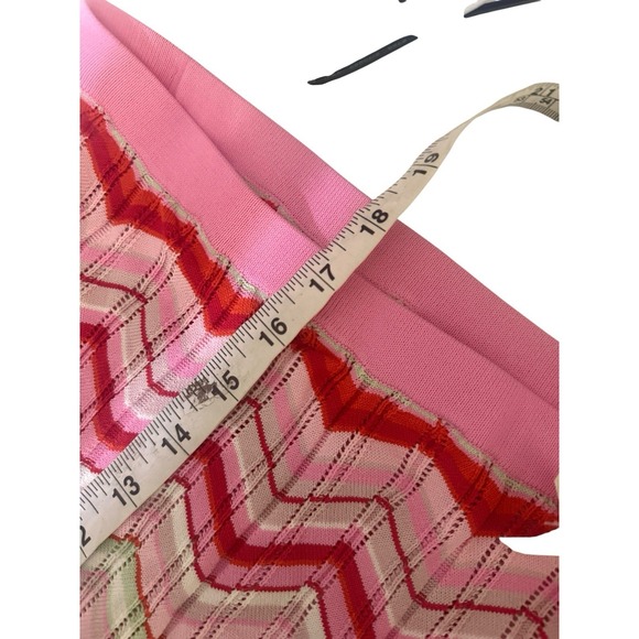 Torn by Ronny Kobo Medium Chevron Print Scallop Hem Knit Crochet Skirt NEW - Picture 6 of 6